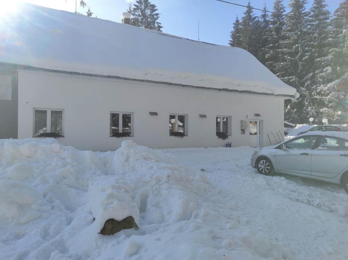 Penzion Smrekovica Ruzomberok Exterior foto